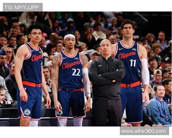 爵士队与快船队精彩对决直播全程回顾与分析