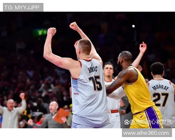 湖人勇士激战26日NBA季后赛精彩对决引发球迷热议