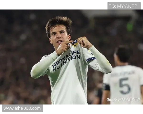 洛杉矶足球队迎战佩纳罗尔球队的精彩对决即将上演