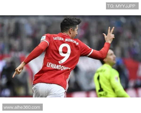 莱万回归老东家对决拜仁球迷怒斥其忘恩负义情绪高涨