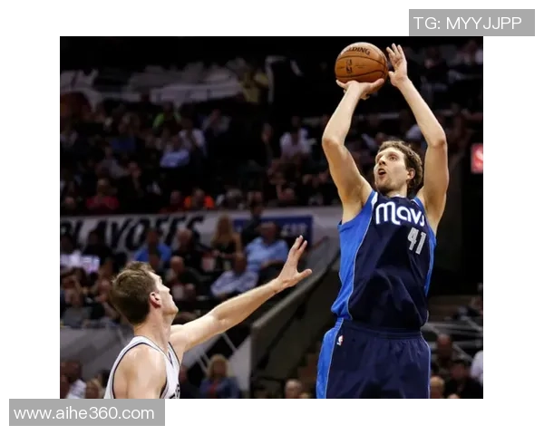 伯顿对曼城精彩回放全程回顾与分析，重温激烈对决瞬间