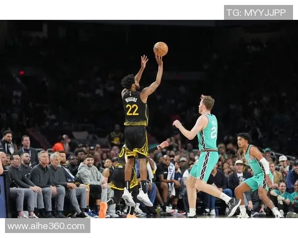 库里与马刺对决中最精彩的比赛回顾与分析